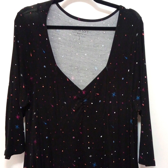 TORRID Size 2 Dress Black with small colourful patterns - Picture 2 of 7